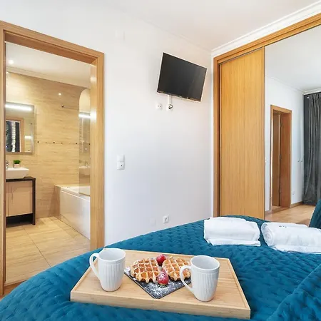Host Wise Villa
