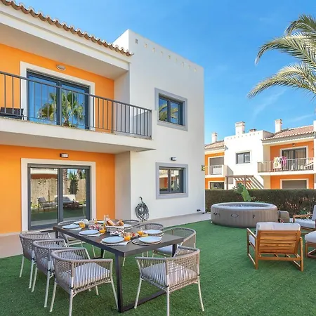 Host Wise ヴィラ *